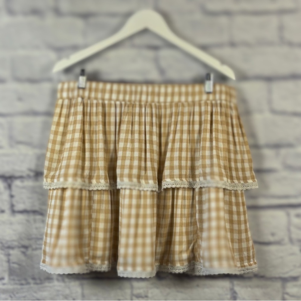 SO Camel and Cream Tiered Gingham Mini Skirt